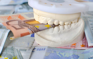 Welche Kosten übernimmt die Zahnzusatzversicherung?